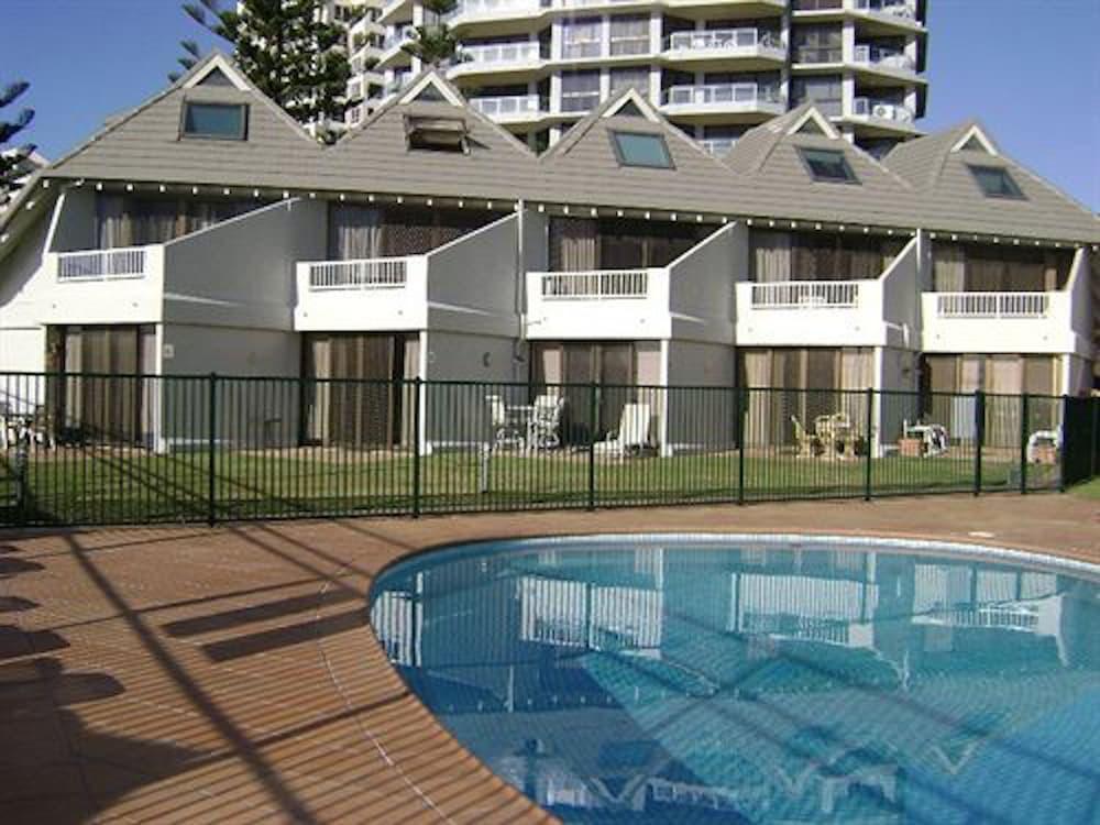 The Breakers Aparthotel Gold Coast Buitenkant foto